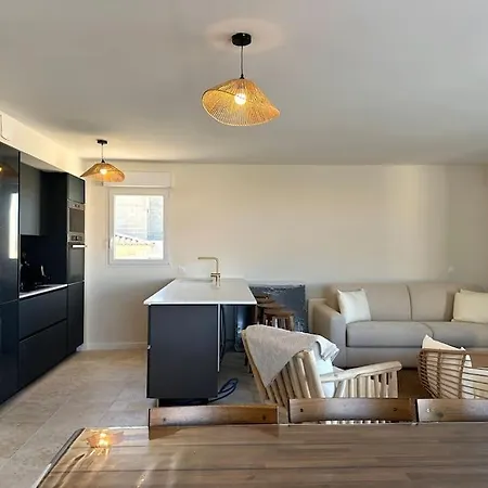 Vue Mer, A Deux Pas De La Plage Villa