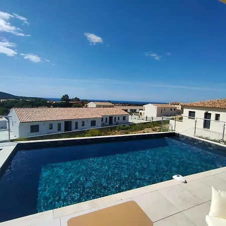 Villa Vue Mer, A Deux Pas De La Plage